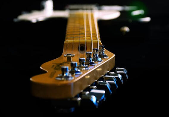 Accelerated lead guitar Acclerated lead guitar logo